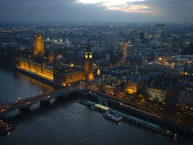 Vola a Londra con EasyJet
