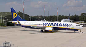 Ryanair, voli a 1 euro da e verso Roma