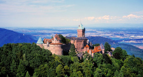 Il castello di Haut- Koenigsbourg in Alsazia