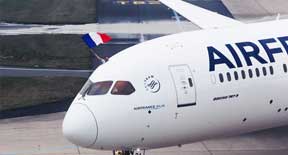 Air France regala 1 anno di cinema se acquisti due biglietti di lungo raggio su airfrance.it
